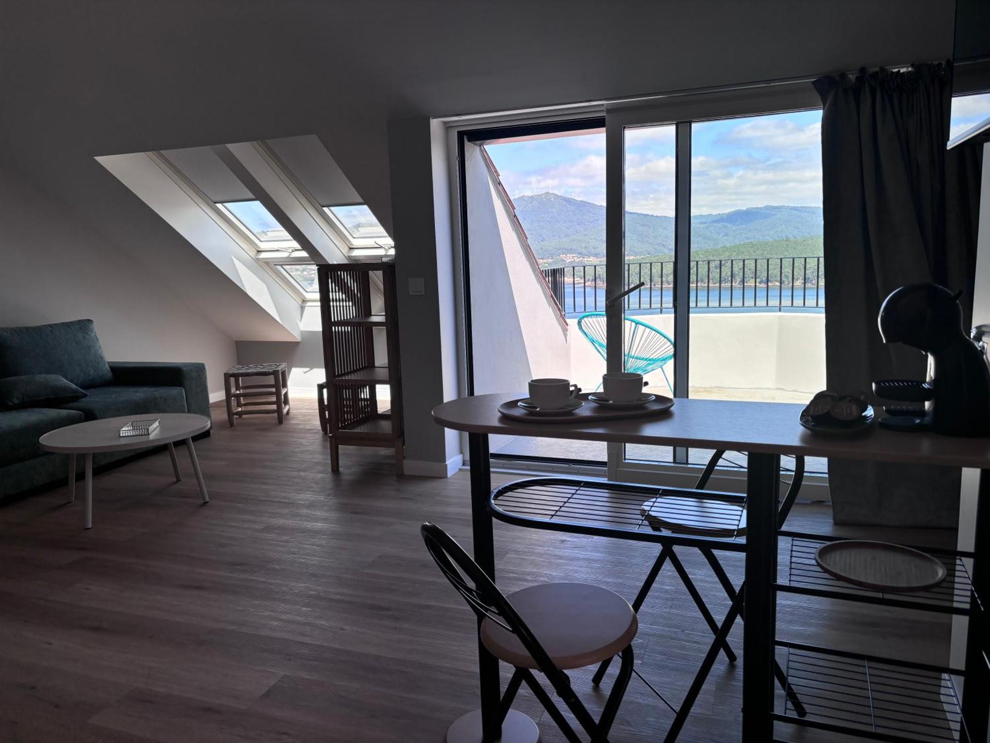 Villa Rosa Apartamentos En Casa Rural Con Vistas Panoramicas A La Ria Noia Exterior foto